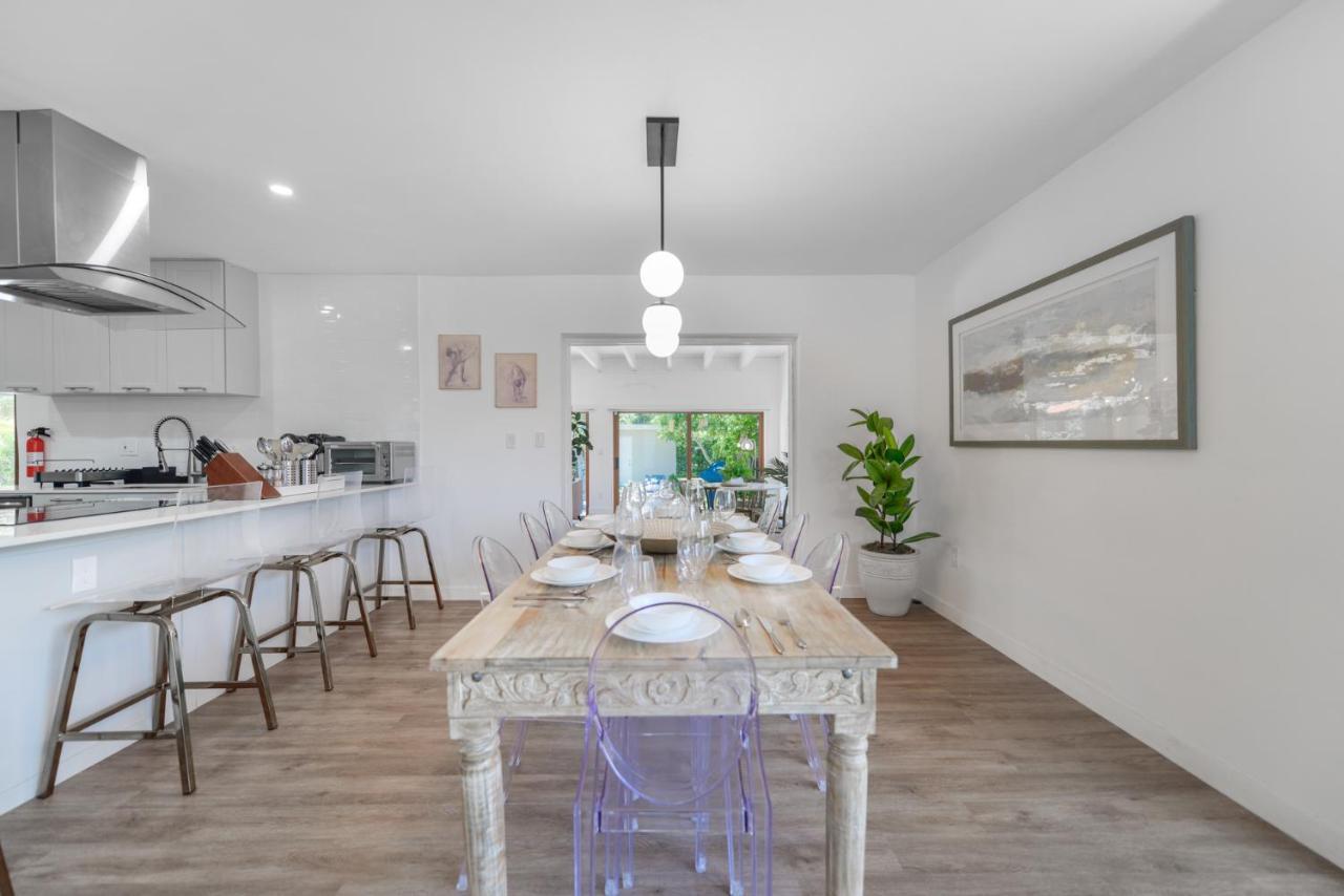 Awesome 4 Bedroom Housew/pool @westchester Miami Hébergement de vacances *