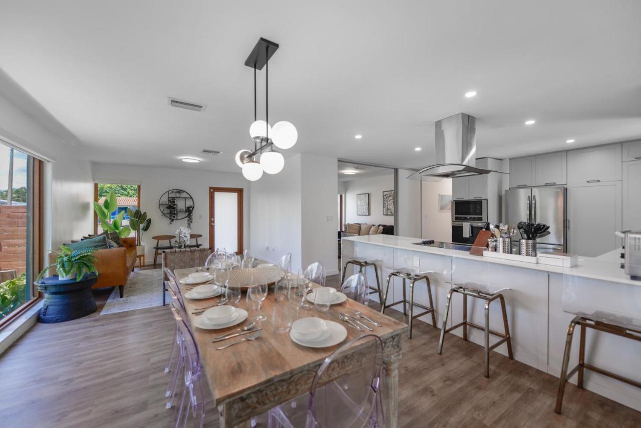 Awesome 4 Bedroom Housew/pool @westchester Miami Hébergement de vacances