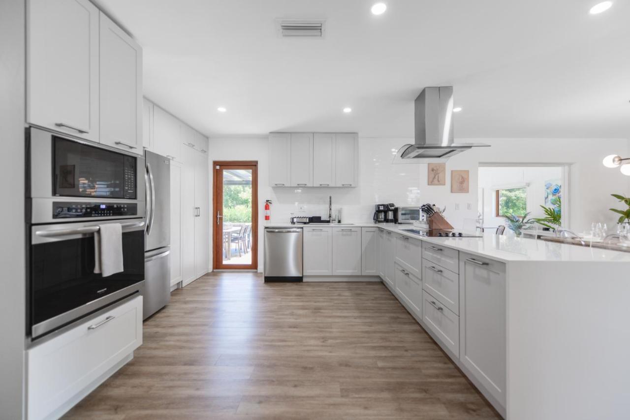 Awesome 4 Bedroom Housew/pool @westchester Miami Hébergement de vacances
