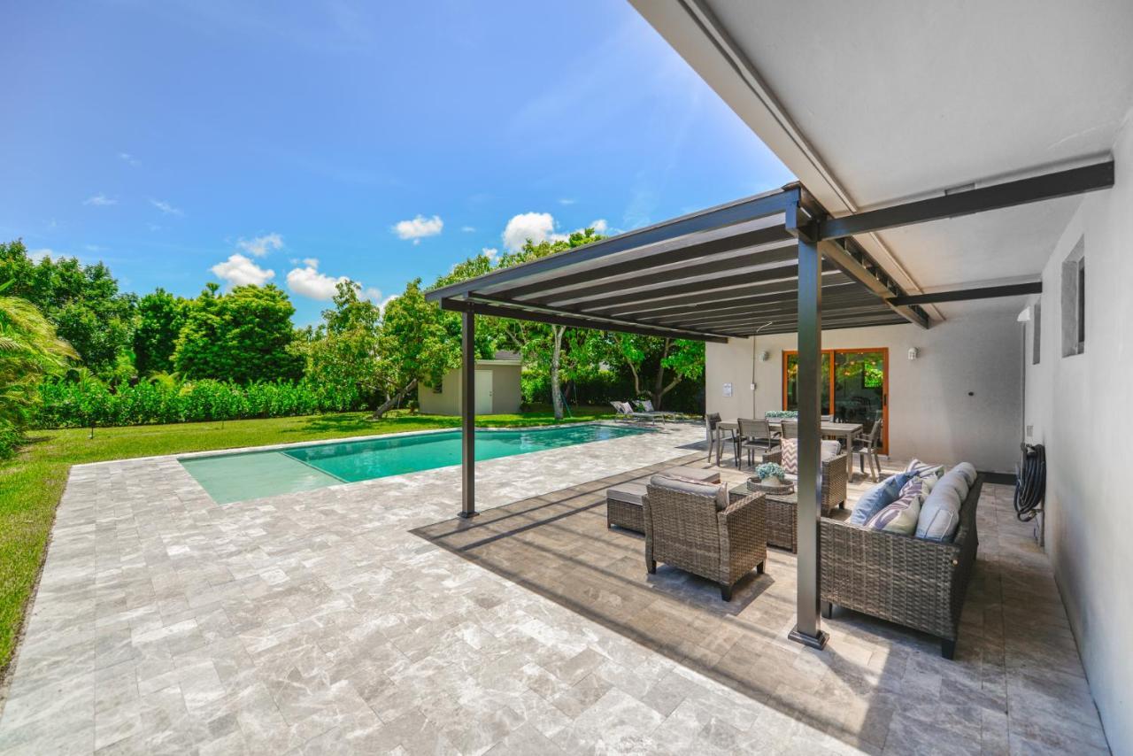 Awesome 4 Bedroom Housew/pool @westchester Miami *